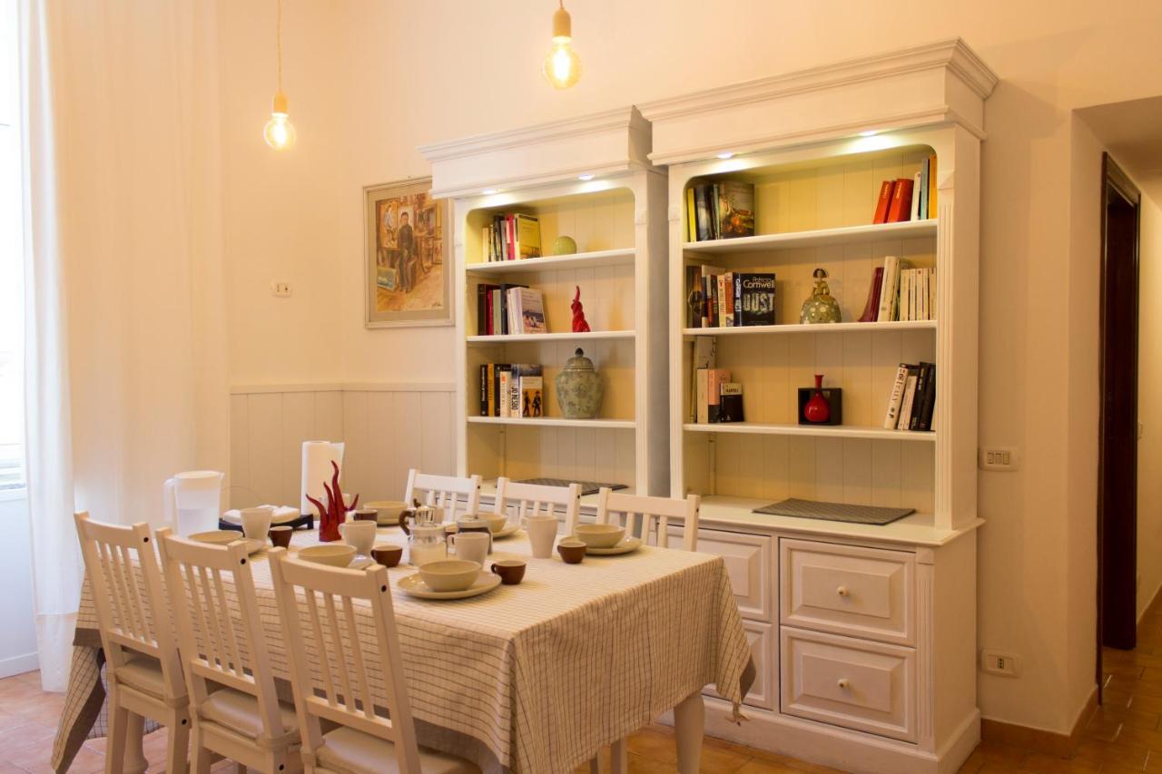 Sui Tetti Di Napoli Apartment Buitenkant foto